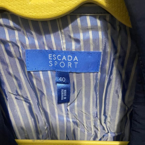 Escada Sport Trench Coat - Picture 2 of 2